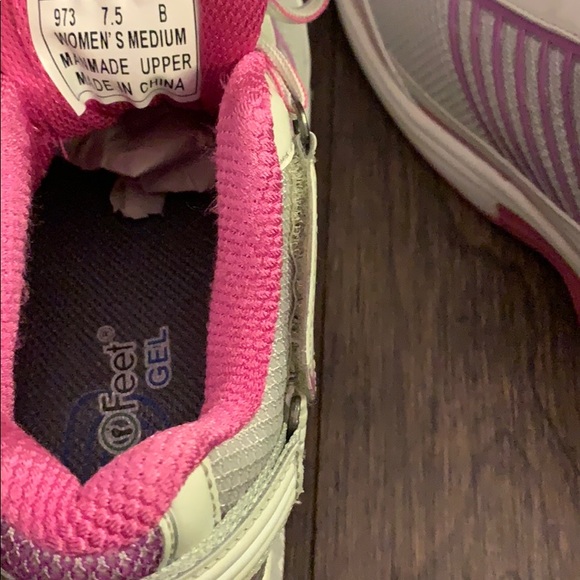 Brand new never worn Orthopaedic Bio Fit runner - Picture 5 of 7